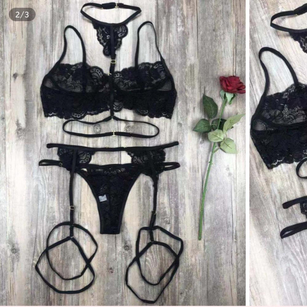 3 piece lingerie set, black lace